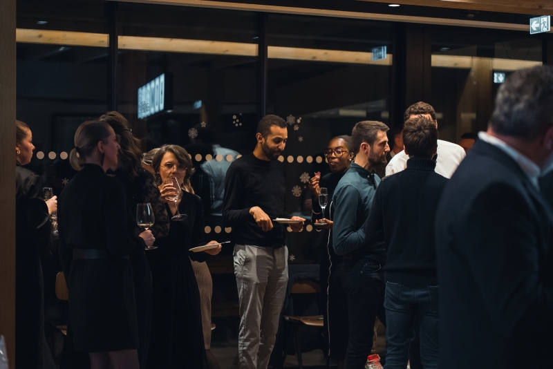 Découvrez notre offre de Organiser une soirée d'entreprise